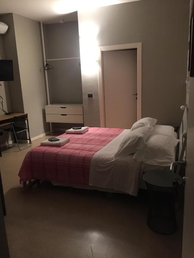 B&B Aurora Bergamo Eksteriør billede